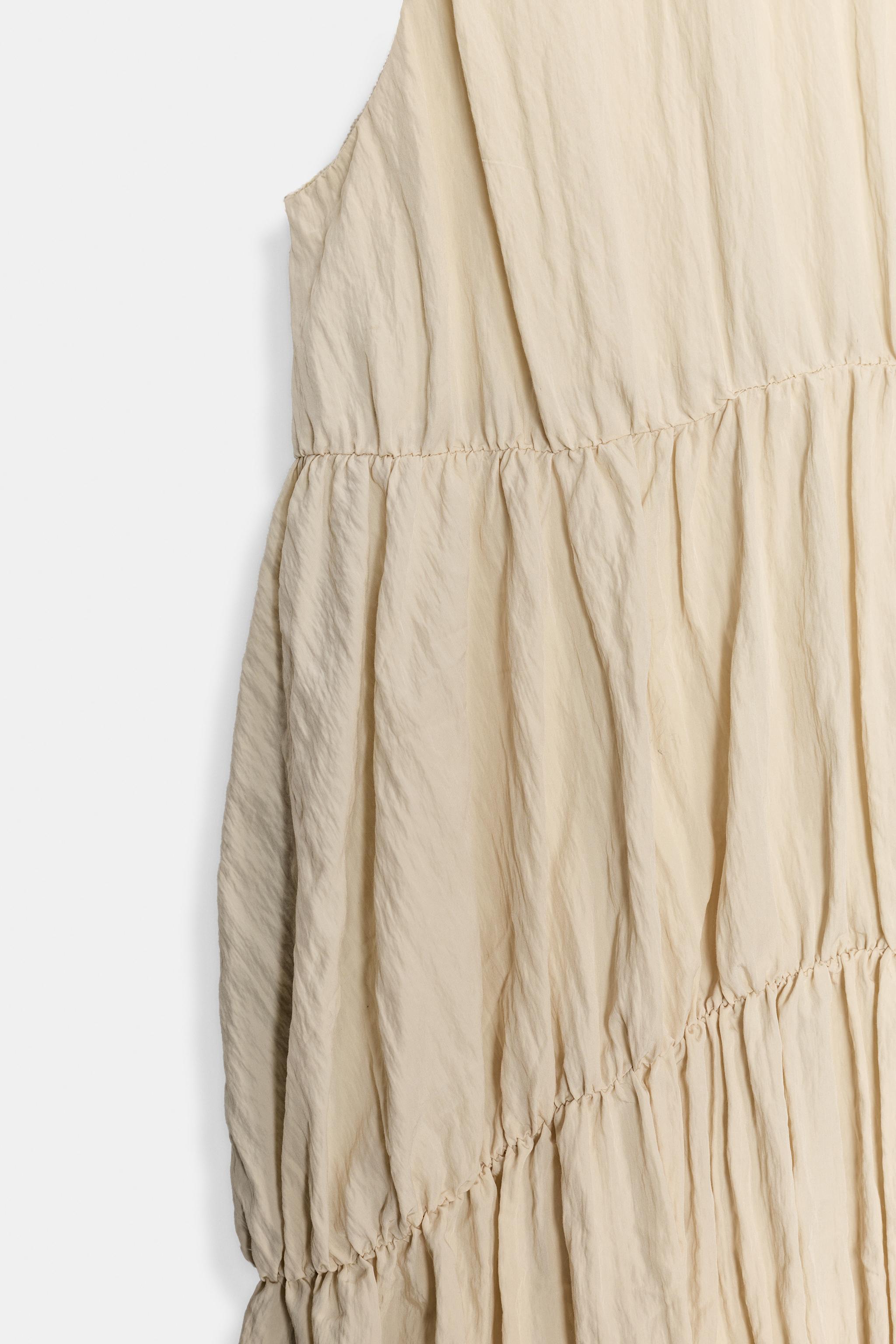 GATHERED BALLOON DRESS